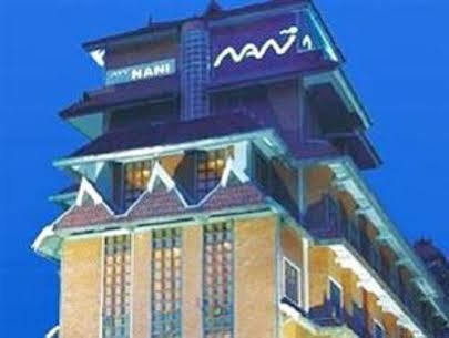 Nani Hotel Kollam Exterior foto